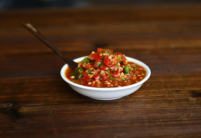 辣椒醬灌裝機的維護(hù)保養(yǎng)方法